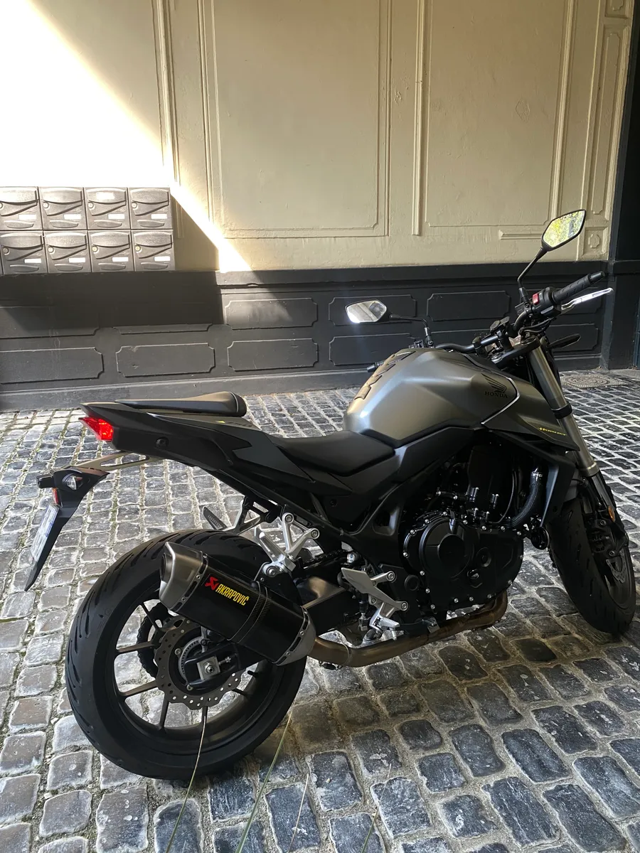 Honda CB750 Hornet A2