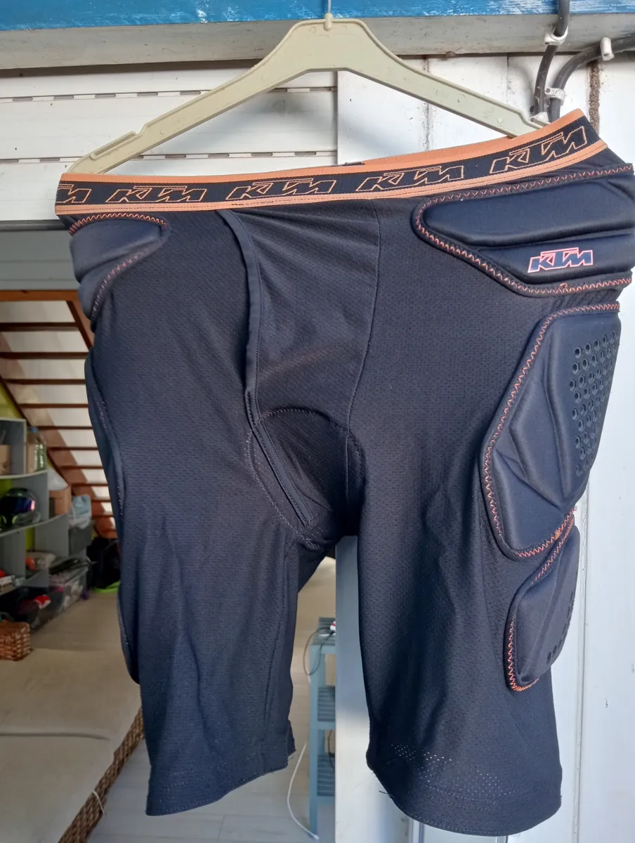 Sous short ktm