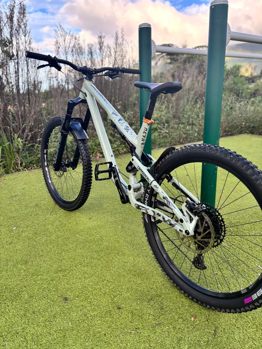 Commencal meta-sx v4