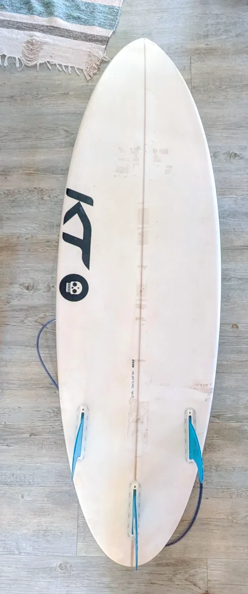 5'7 ou 5'8 (côtes sous grip) - 26 L