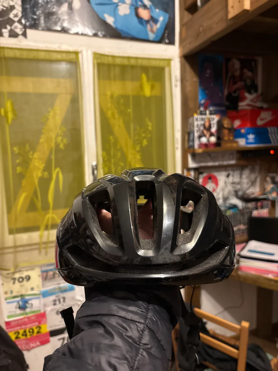Casque vélo de route