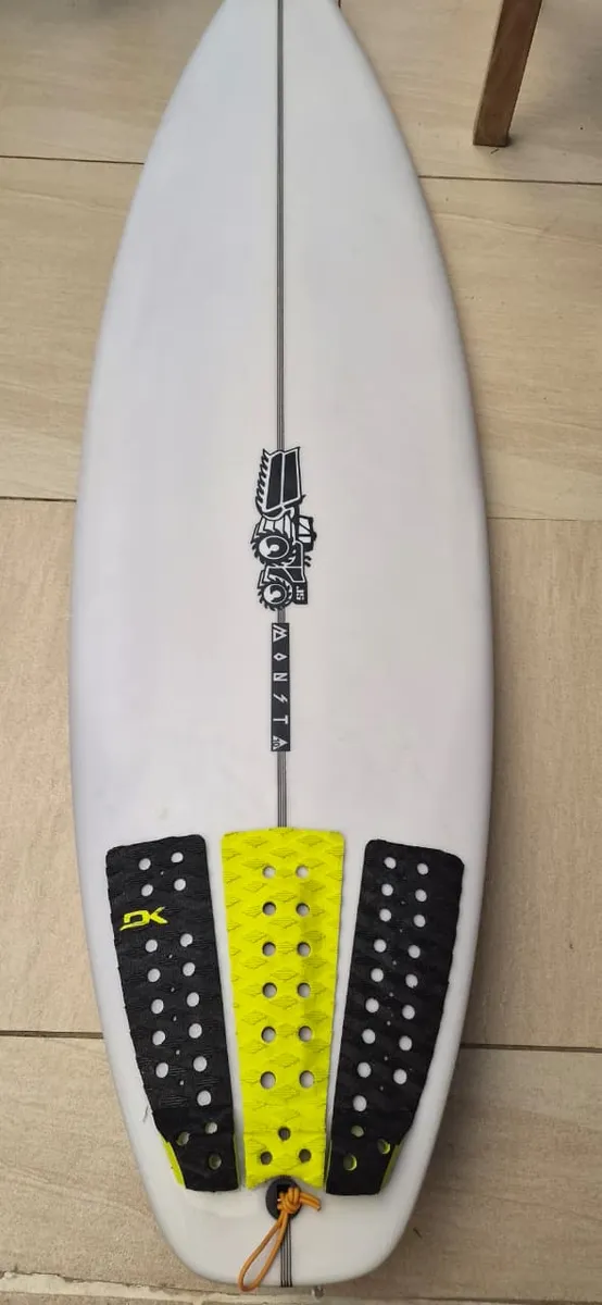 JS Monsta 10 à vendre