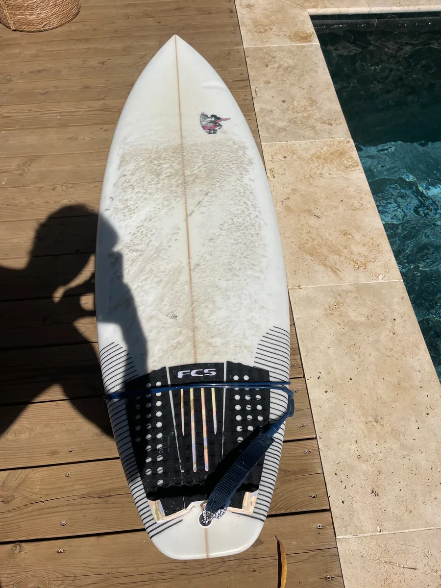 Planche de surf 6’2 36 litres