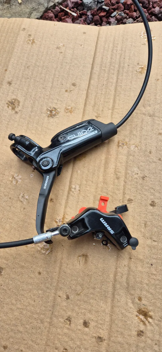 Complet de frein SRAM guide 4 pistons AV et AR