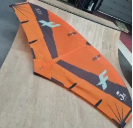 5.5 M2 Fone Strike V3 spi craquant/1 petit trou réparé